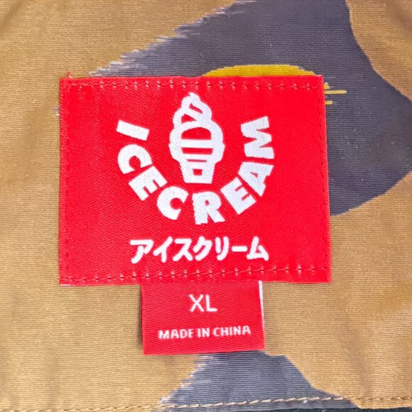 Icecream // Jungle Jacket - Picture 2 of 3